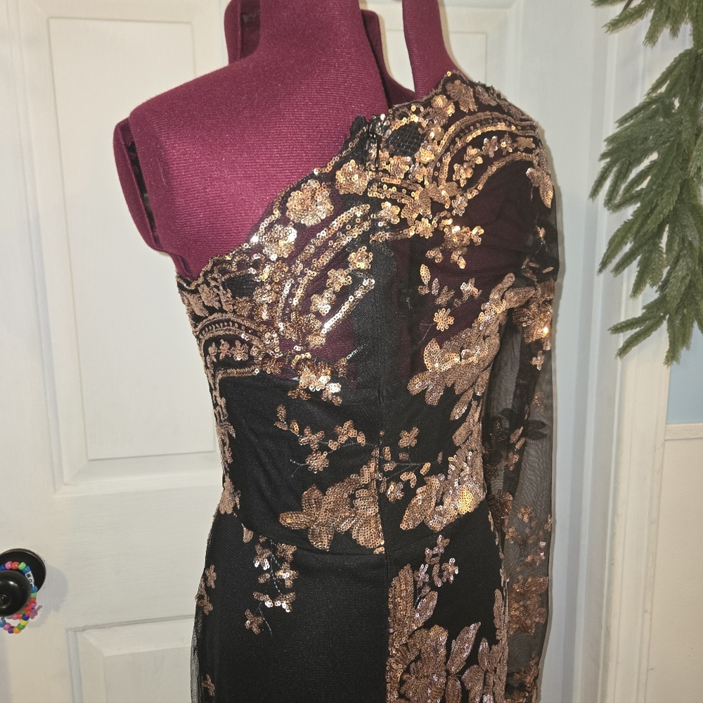 Fashion Nova All Nighter Long Sleeve Sequin Gown With High Thigh Split Small - Picture 4 of 12